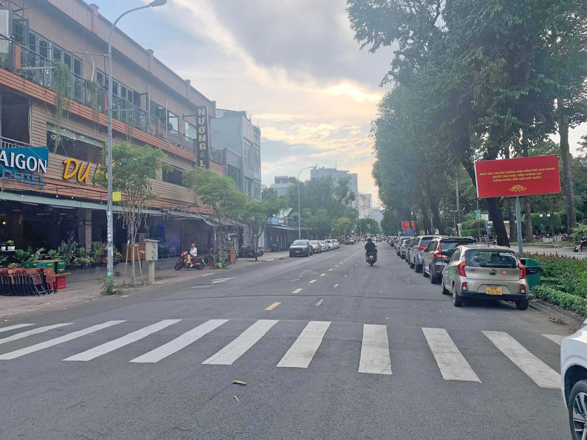 CHo thuê NC MT Đường PHạm NGũ Lão,P.PNL,Q.1